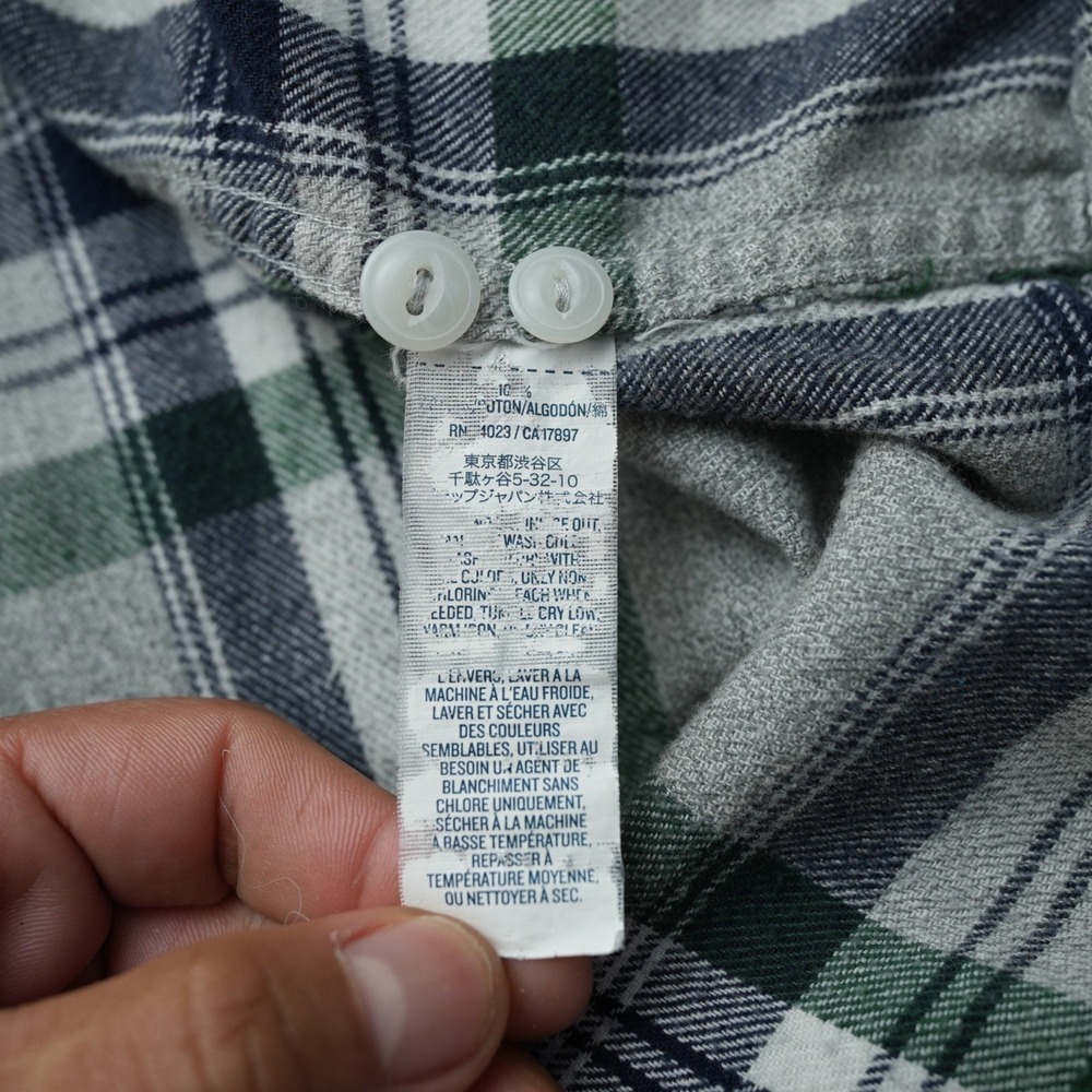 Old Navy Vintage Flannel Men Gray Green Plaid Soft Long Sleeve Button Up Large - Picture 4 of 11